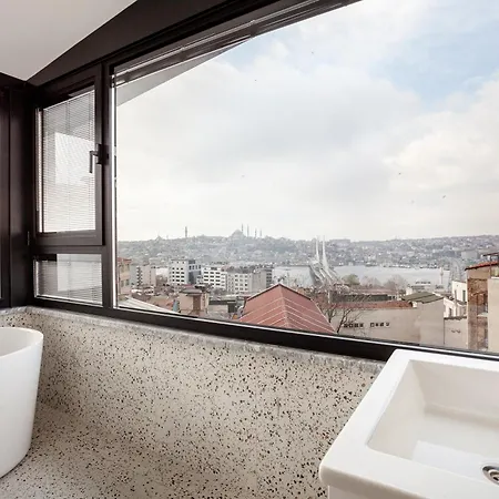 Bellavia Deluxe - Penthouse With Sea View דירה *